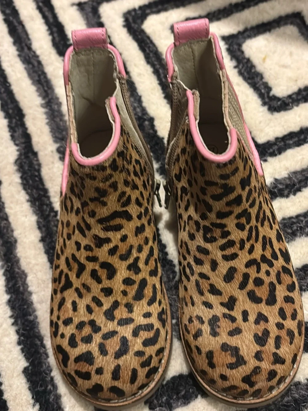 Mini Boden Girls Leopard Print Ankle Boots with Pink Trim UK size 27